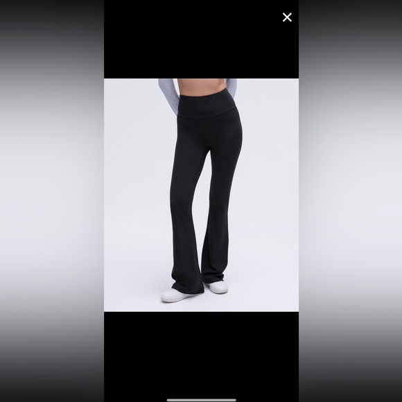 Groove Nulu Super-High-Rise Flared Pant Regular in black; size 12; $75 - Picture 2 of 7